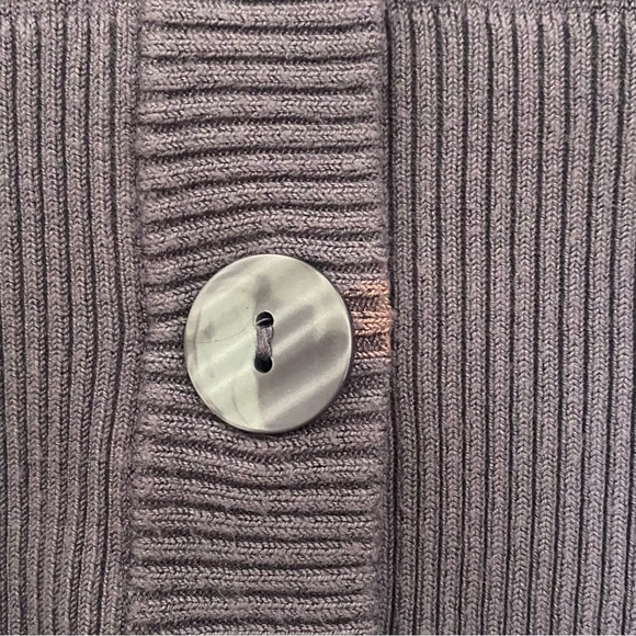 Maurices Purple Button Down Cardigan L - Picture 9 of 9